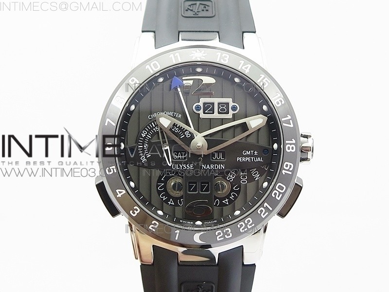 TWA공장 엑세큐티브 토로 스틸 블랙다이얼 블랙세라믹베젤 블랙러버스트랩 EXECUTIVE TORO SS BLACK DIAL ON BLACK RUBBER STRAP ASIAN UN-32