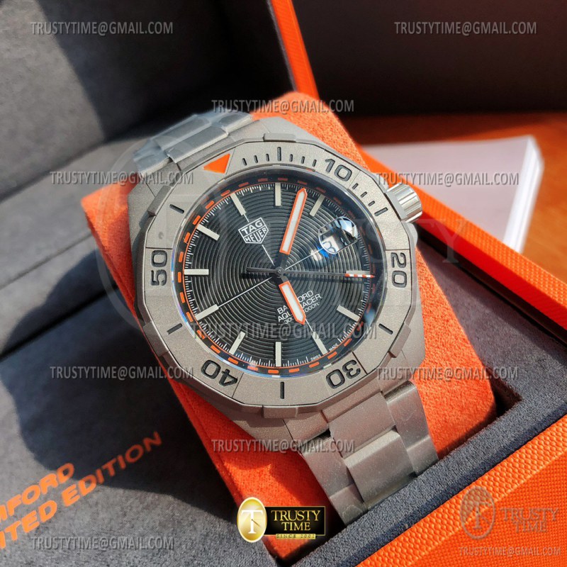 XT공장 태그호이어 아쿠아레이서 X 뱀포드 스틸 블랙다이얼 브레이슬릿 Aquaracer X Bamford SS/SS Black XTF SW200